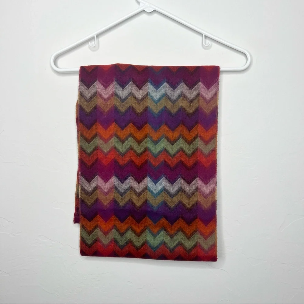 Dillard’s chevron print scarf, colorful, purple & orange